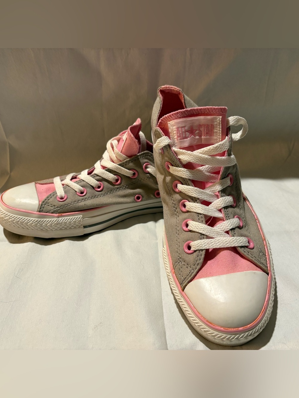 Converse Chuck Taylor All Star Sneakers Pink & Gray, US size 9.5 W/ 7.5 M